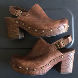 Korks leather mule sandals